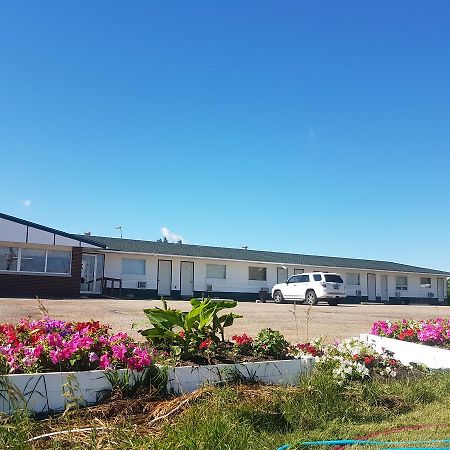 Glenboro Spruce Woods Inn المظهر الخارجي الصورة